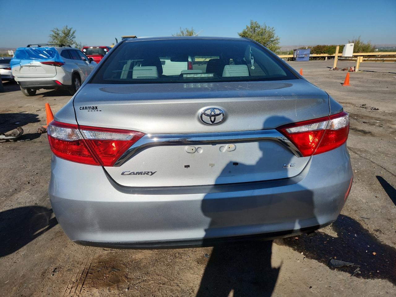 2015 Toyota Camry Le VIN: 4T1BF1FK9FU909714 Lot: 84470835