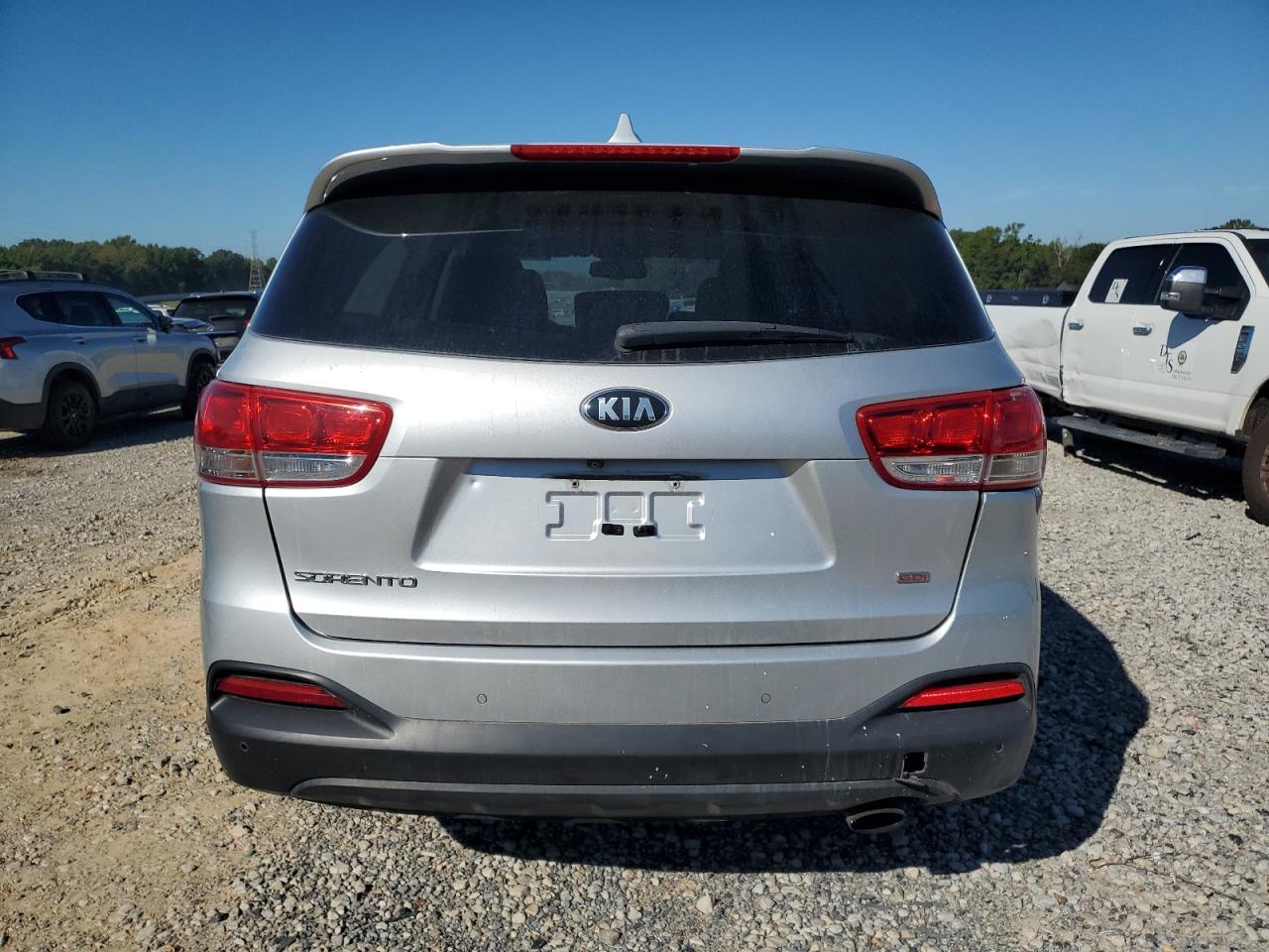 2017 Kia Sorento Lx VIN: 5XYPG4A39HG251888 Lot: 84250725