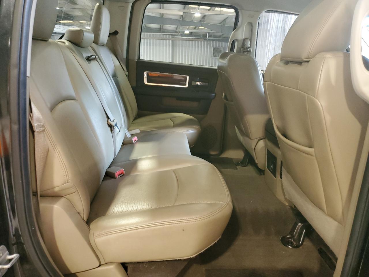 2011 Dodge Ram 1500 VIN: 1D7RV1CT3BS588316 Lot: 84956655