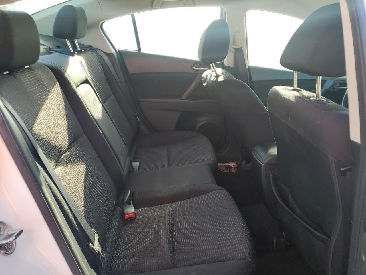 2012 Mazda 3 I VIN: JM1BL1V78C1700584 Lot: 82265095