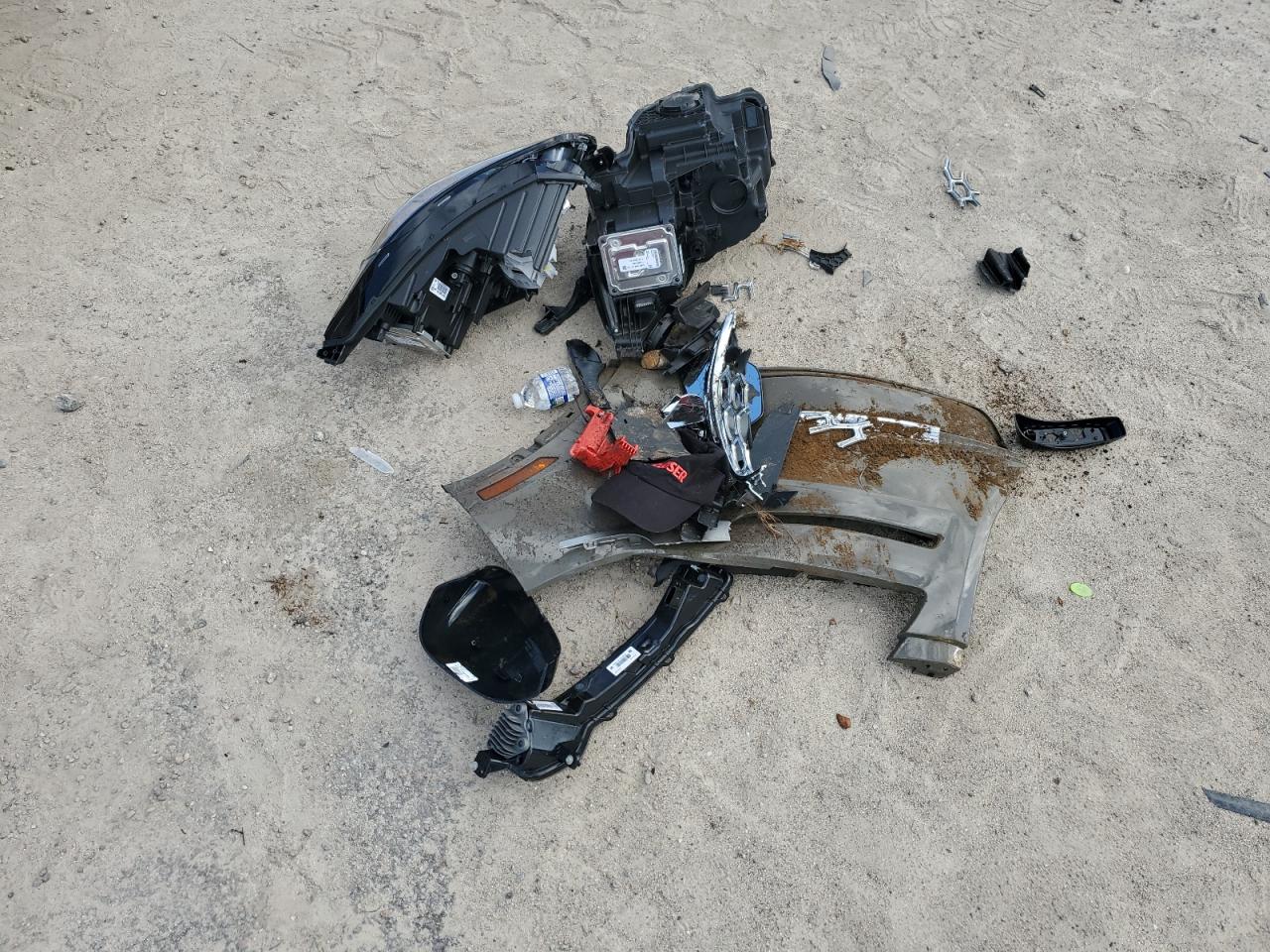 2025 Lincoln Corsair Premiere VIN: 5LMCJ1CAXSUL07720 Lot: 85578445