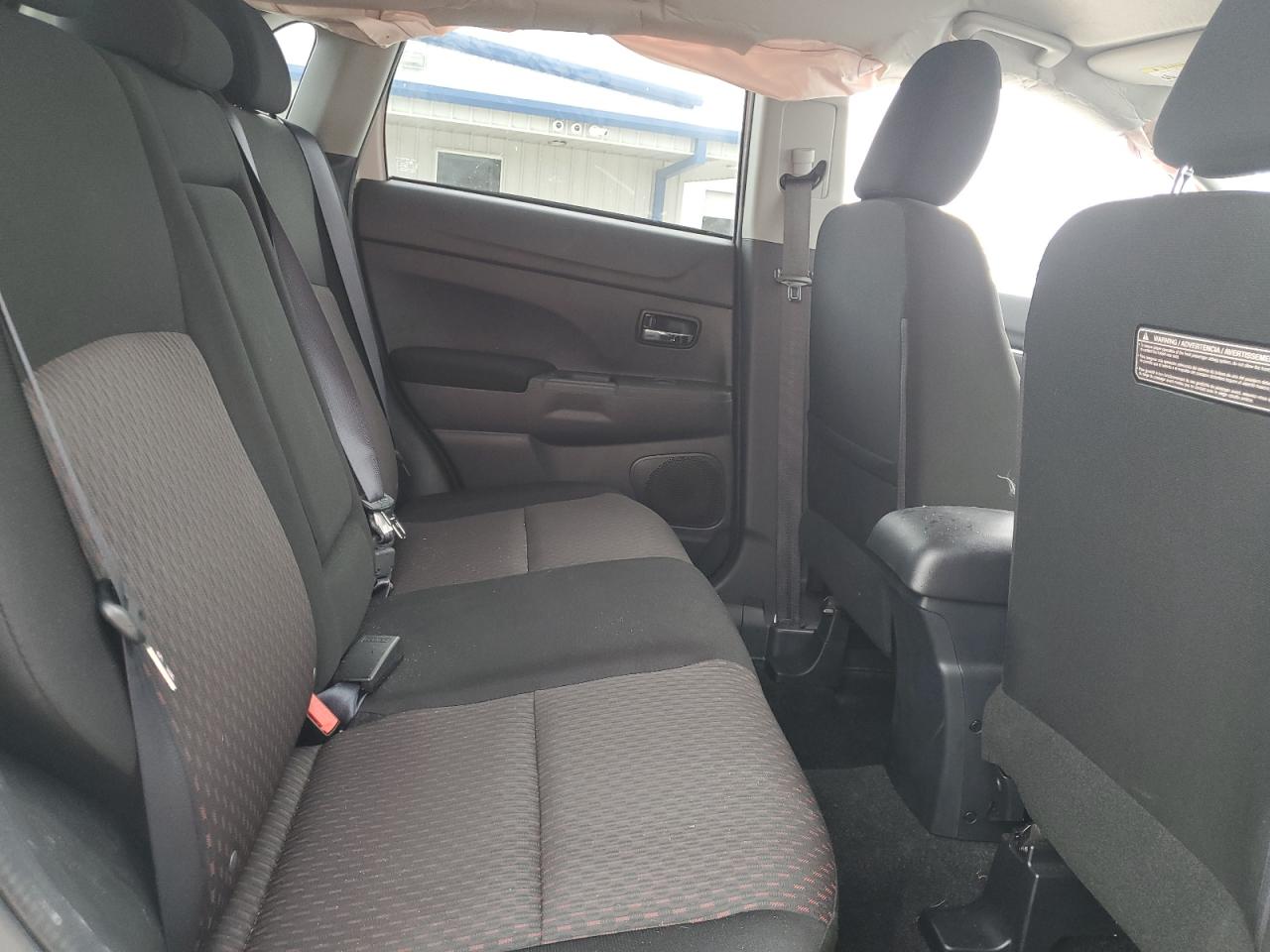 2017 Mitsubishi Outlander Sport Es VIN: JA4AP3AU2HZ046725 Lot: 84474445