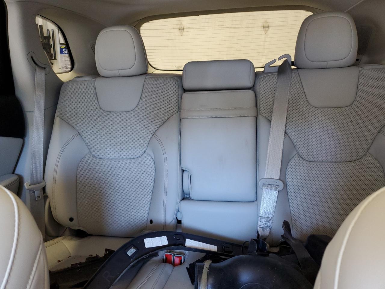 2019 Jeep Cherokee Limited VIN: 1C4PJMDX8KD228169 Lot: 84559655