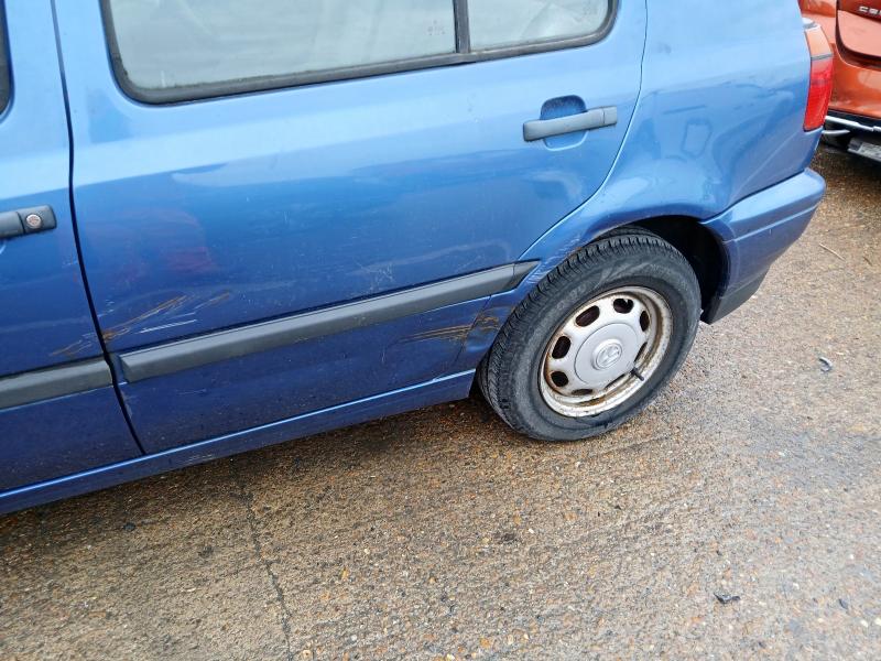 1997 VOLKSWAGEN GOLF 