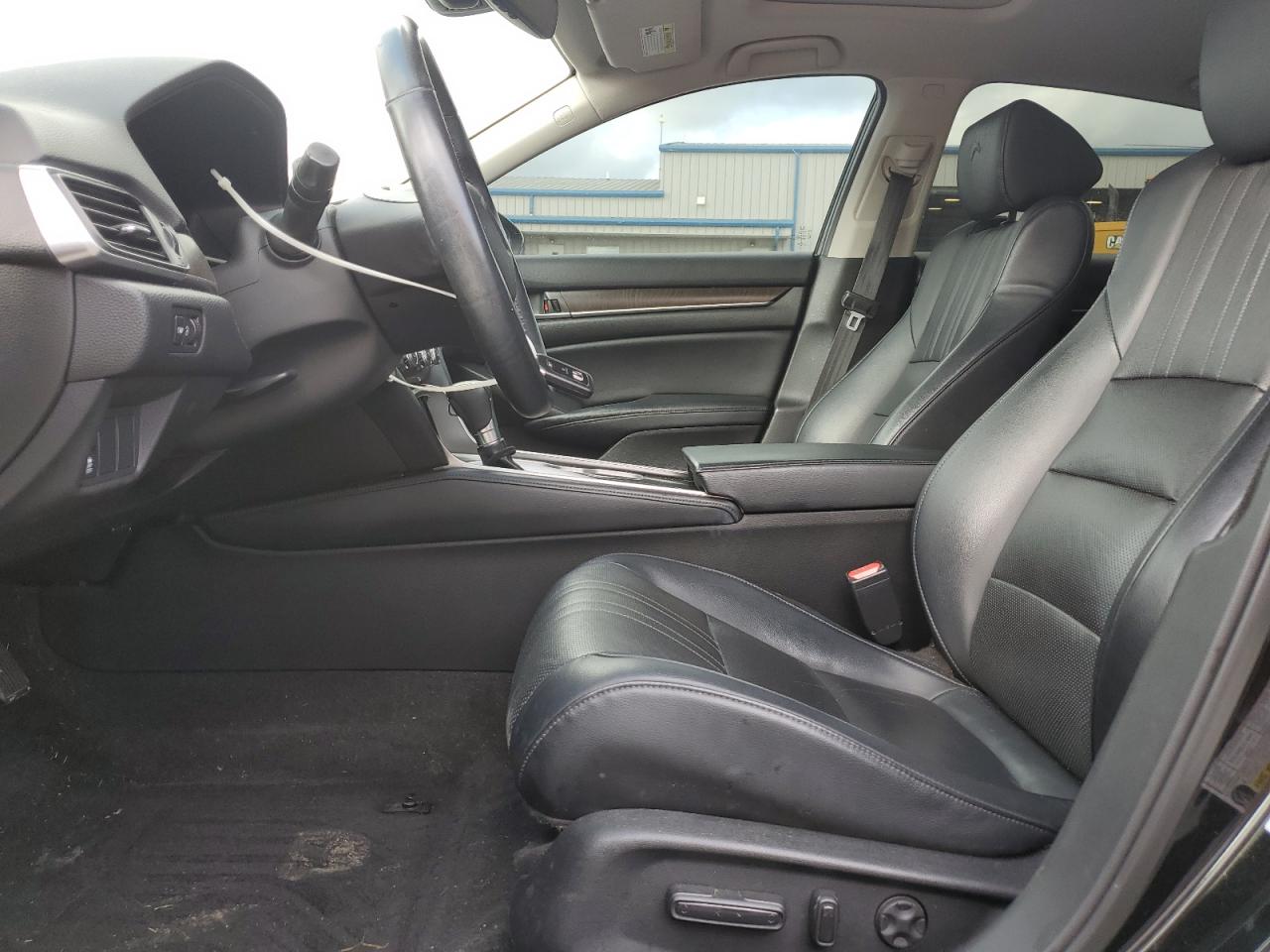 2018 Honda Accord Exl VIN: 1HGCV1F53JA087770 Lot: 85873705