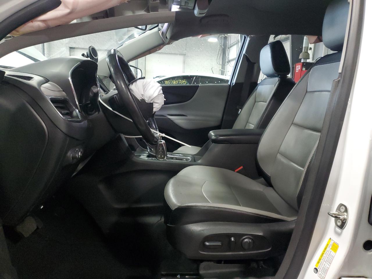 2018 Chevrolet Equinox Premier VIN: 3GNAXVEV1JS629267 Lot: 85505565