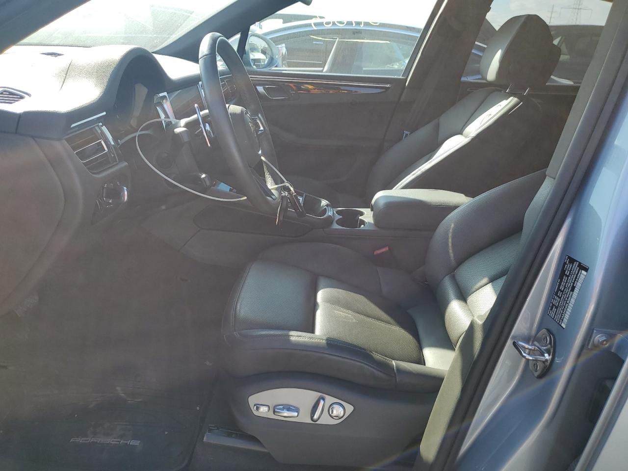 2024 Porsche Macan Base VIN: WP1AA2A54RLB06095 Lot: 85397685