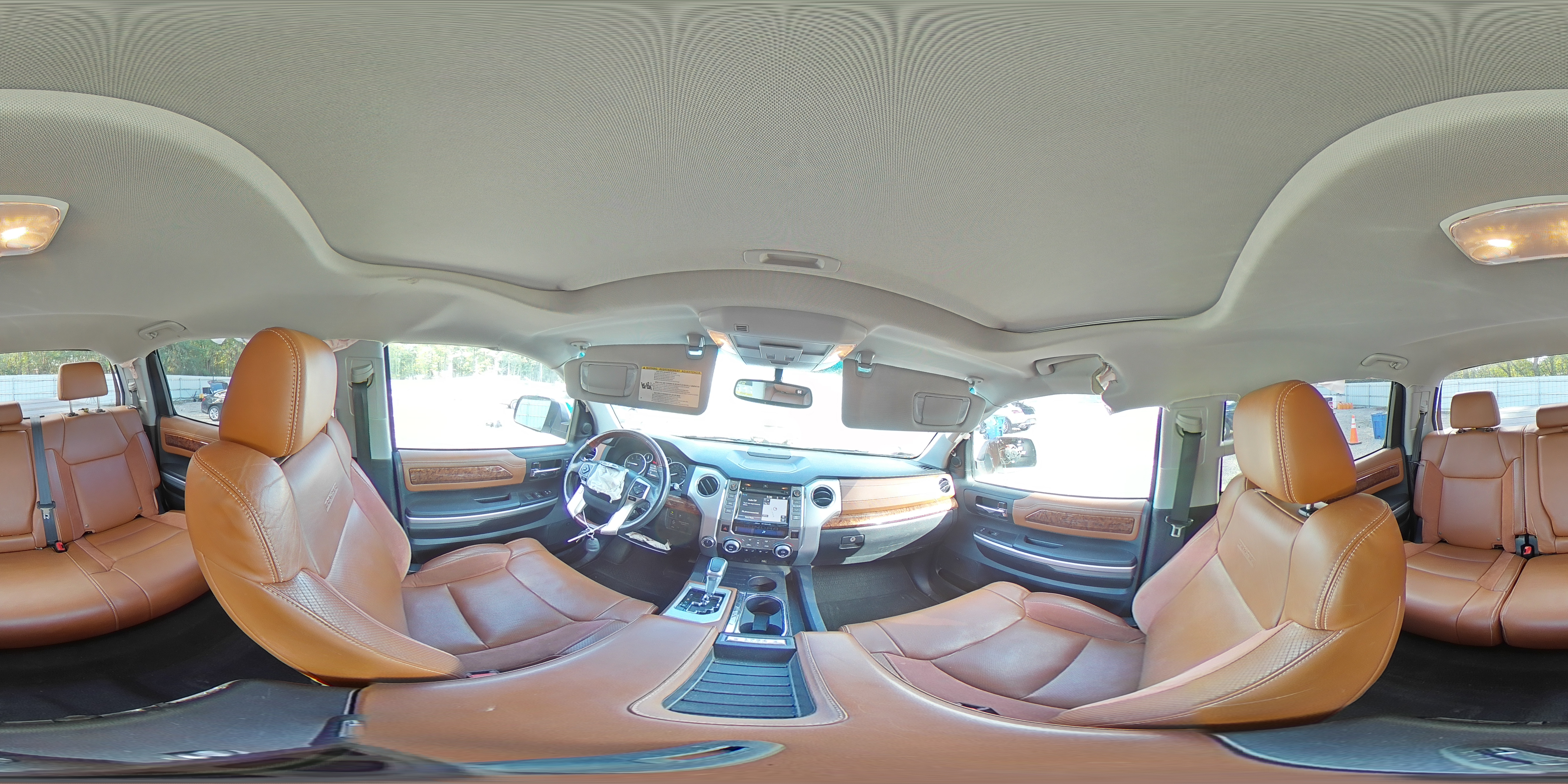 2017 Toyota Tundra Crewmax 1794 VIN: 5TFAW5F18HX661102 Lot: 81898295