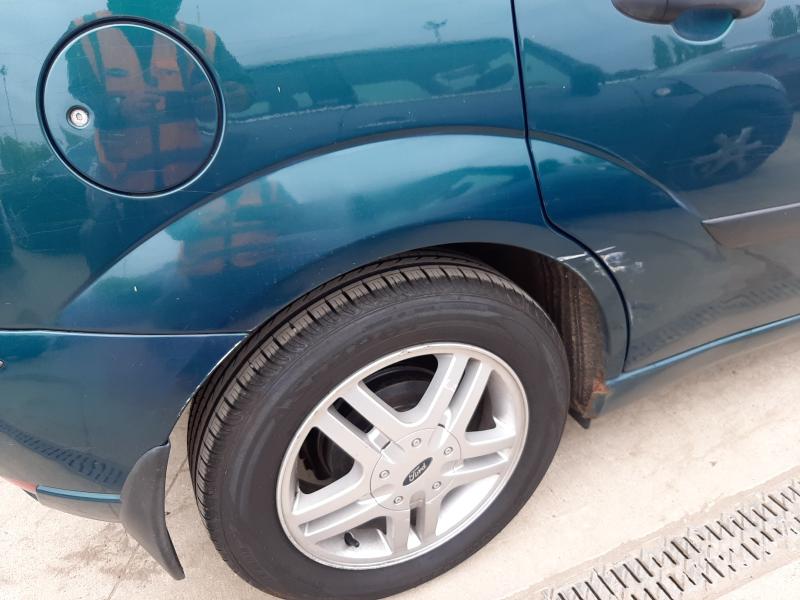 2002 FORD FOCUS ZETEC AUTO 