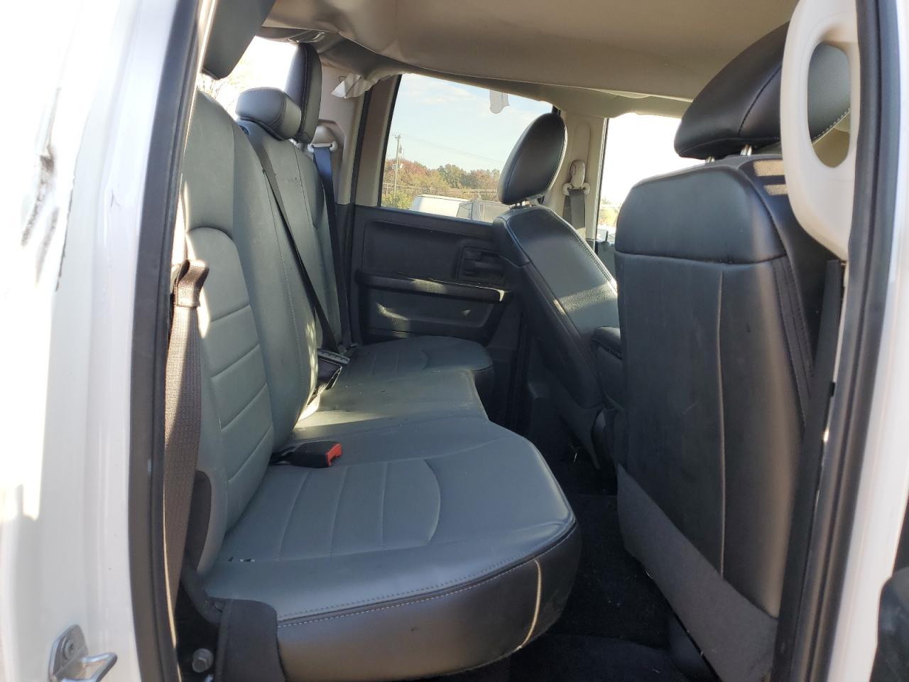 2021 Ram 1500 Classic Tradesman VIN: 1C6RR7FG6MS555272 Lot: 89721175