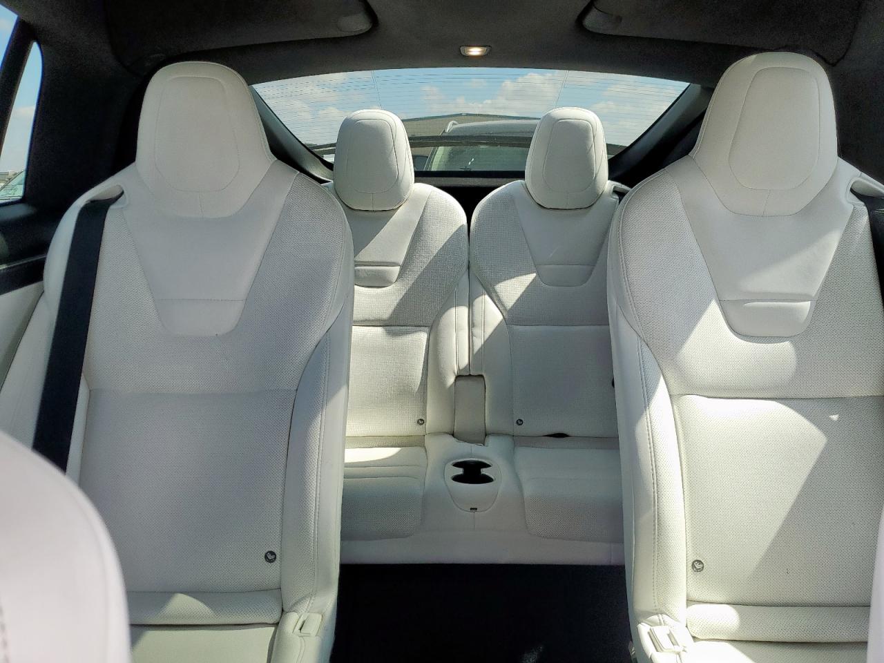 2016 Tesla Model X VIN: 5YJXCBE48GF022157 Lot: 82391195