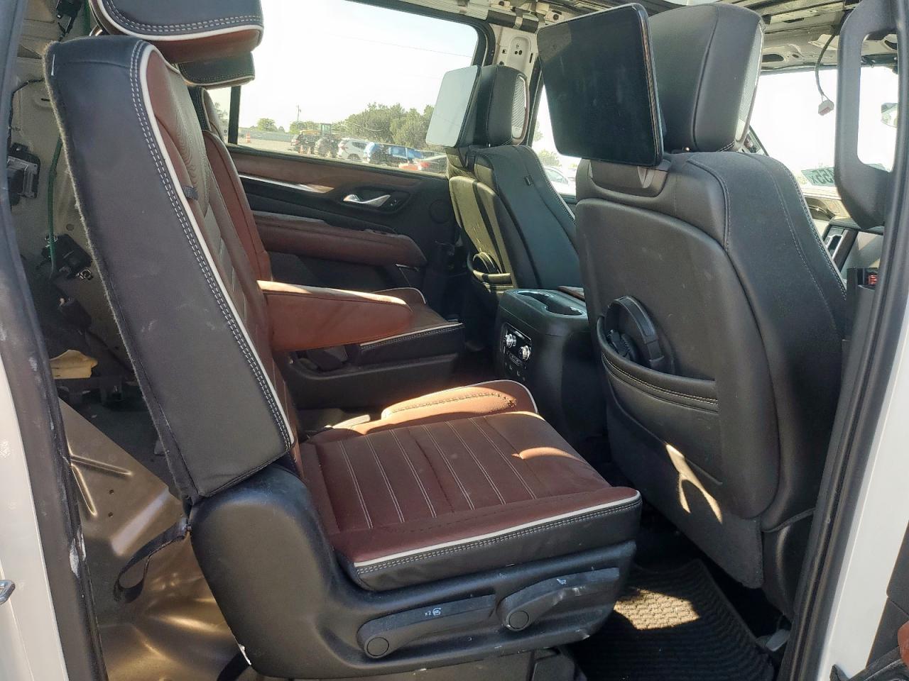 2023 GMC Yukon Xl Denali Ultimate VIN: 1GKS2KKL1PR111690 Lot: 84645455