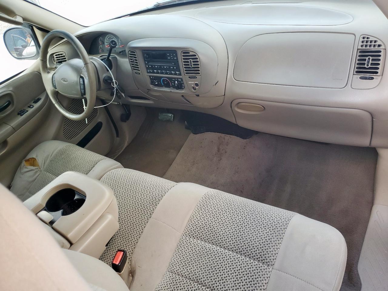 2002 Ford F150 VIN: 1FTRF07W72KD60812 Lot: 90410405