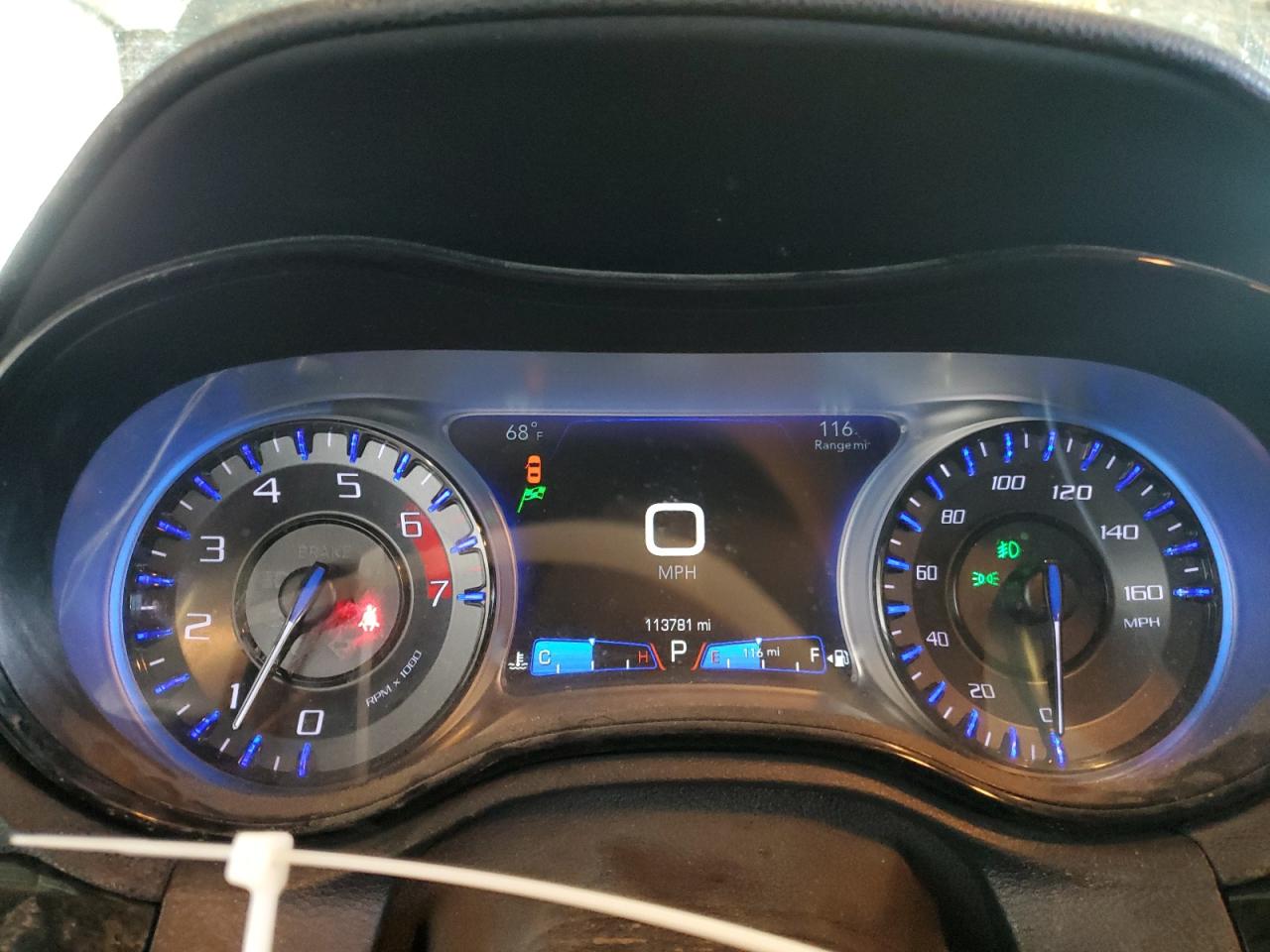 2018 Chrysler 300 S VIN: 2C3CCABT2JH304322 Lot: 87491525