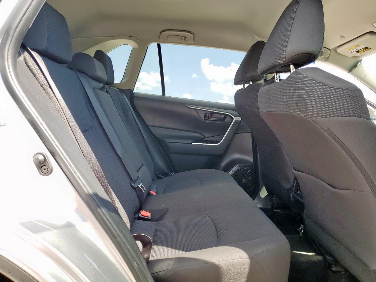 2024 Toyota Rav4 Le VIN: 2T3H1RFVXRC300968 Lot: 84706155