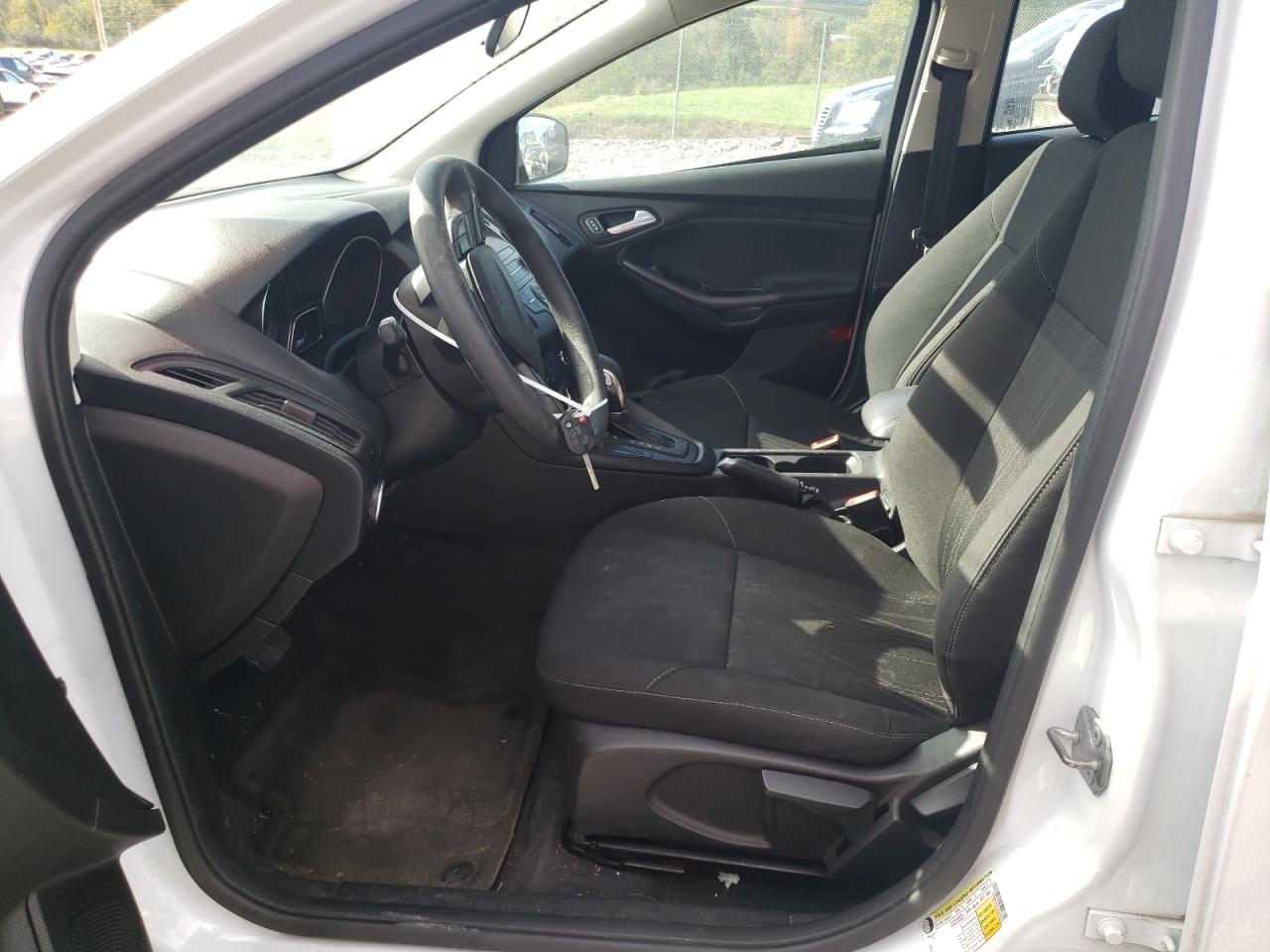 2018 Ford Focus Se VIN: 1FADP3F21JL319761 Lot: 85256715