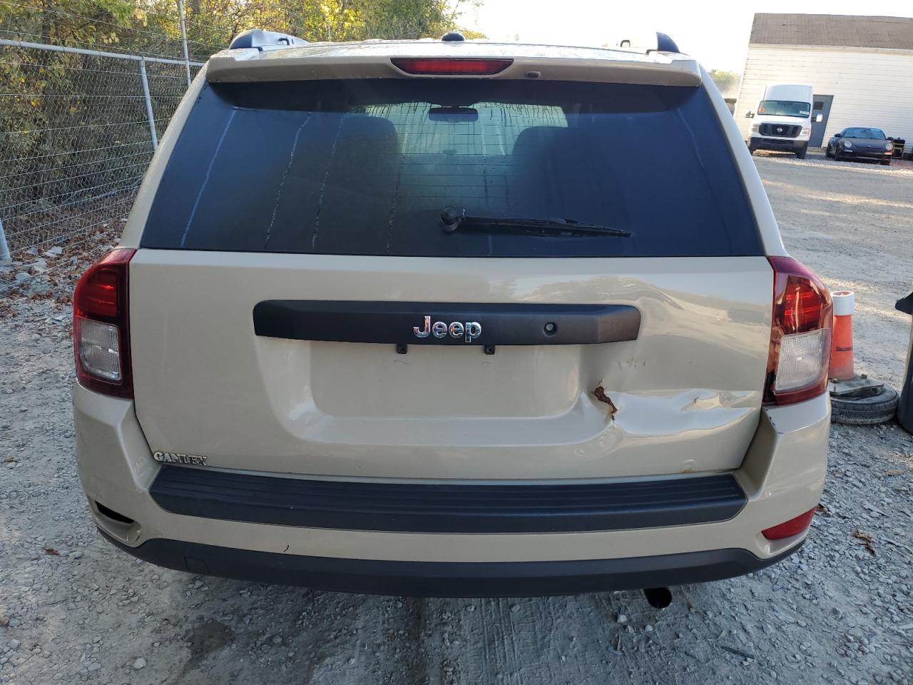 2017 Jeep Compass Sport VIN: 1C4NJCBA4HD185619 Lot: 81975955