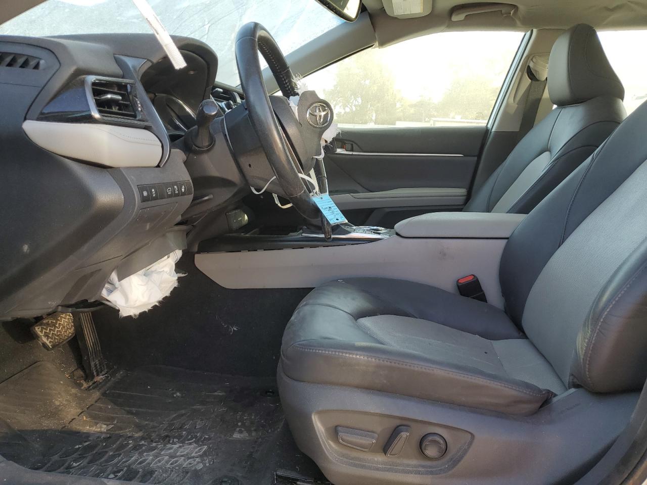 2020 Toyota Camry Xle VIN: 4T1F11BK8LU017052 Lot: 85386635