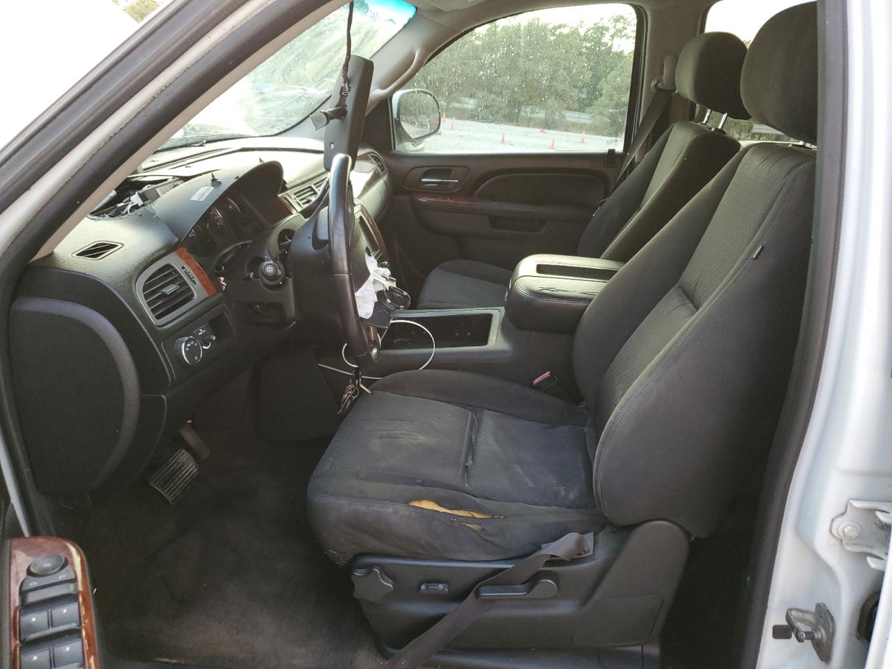 2011 Chevrolet Tahoe C1500 Ls VIN: 1GNSCAE01BR170517 Lot: 87089305