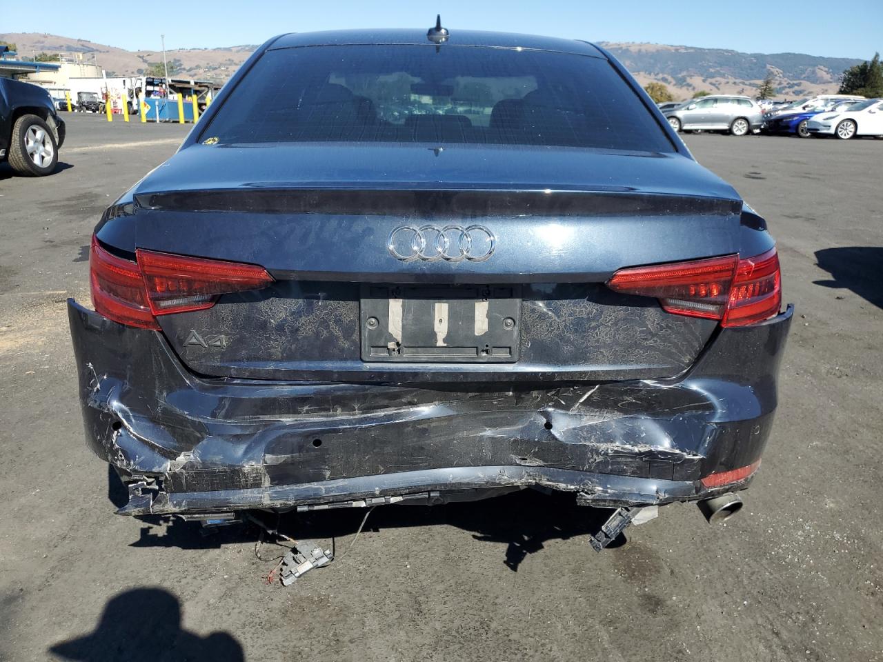2017 Audi A4 Premium VIN: WAUGNAF44HN005634 Lot: 82213345