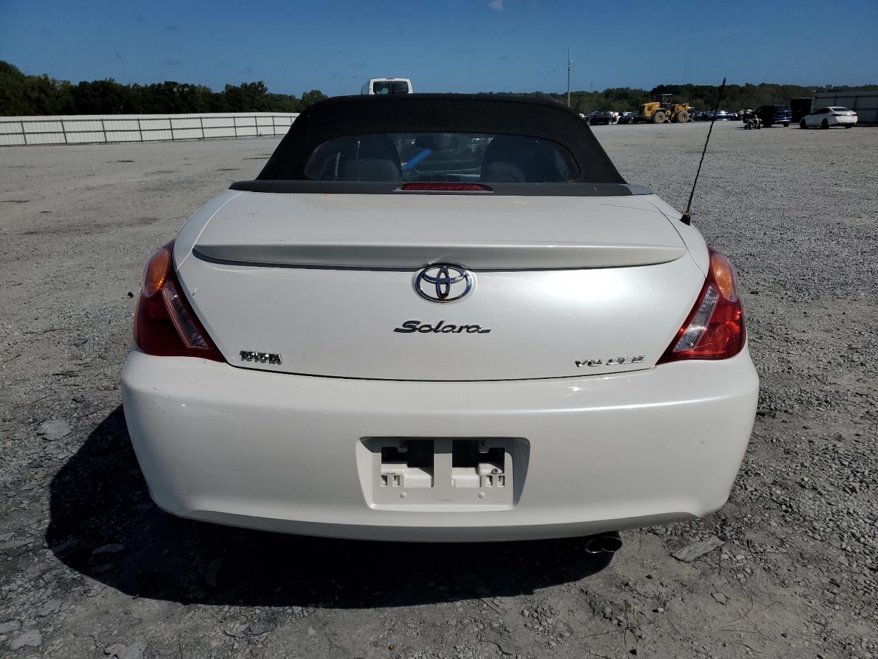 2005 Toyota Camry Solara Se VIN: 4T1FA38P25U045706 Lot: 82211145