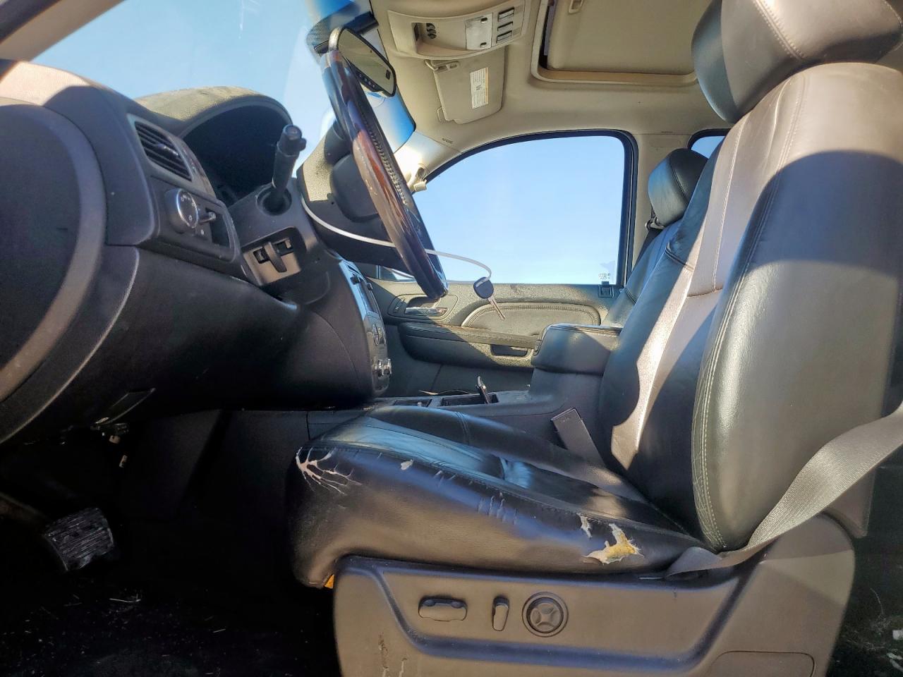 2008 GMC Yukon Xl Denali VIN: 1GKFK66828J209397 Lot: 90513215