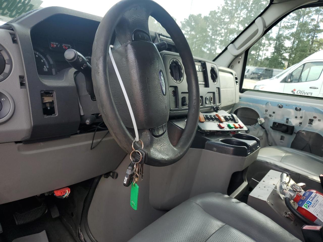 2011 Ford Econoline E350 Super Duty Van VIN: 1FDSS3EL9BDA85550 Lot: 85921425