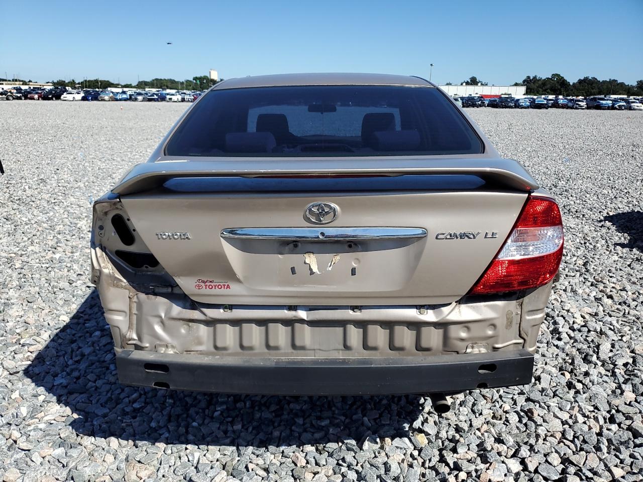 2002 Toyota Camry Le VIN: 4T1BE32K42U047128 Lot: 85839135