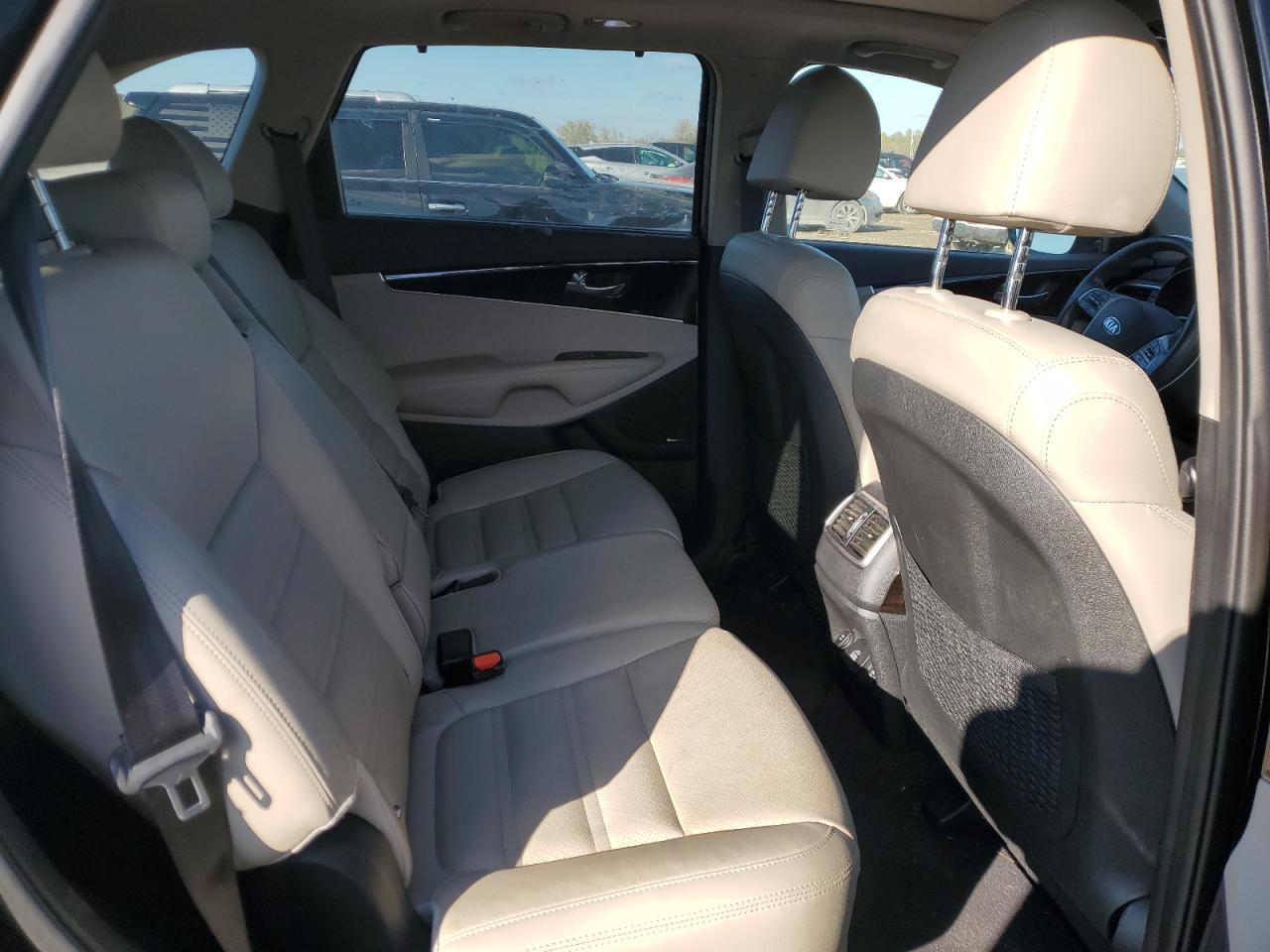 2019 Kia Sorento Ex VIN: 5XYPHDA51KG494195 Lot: 90694225