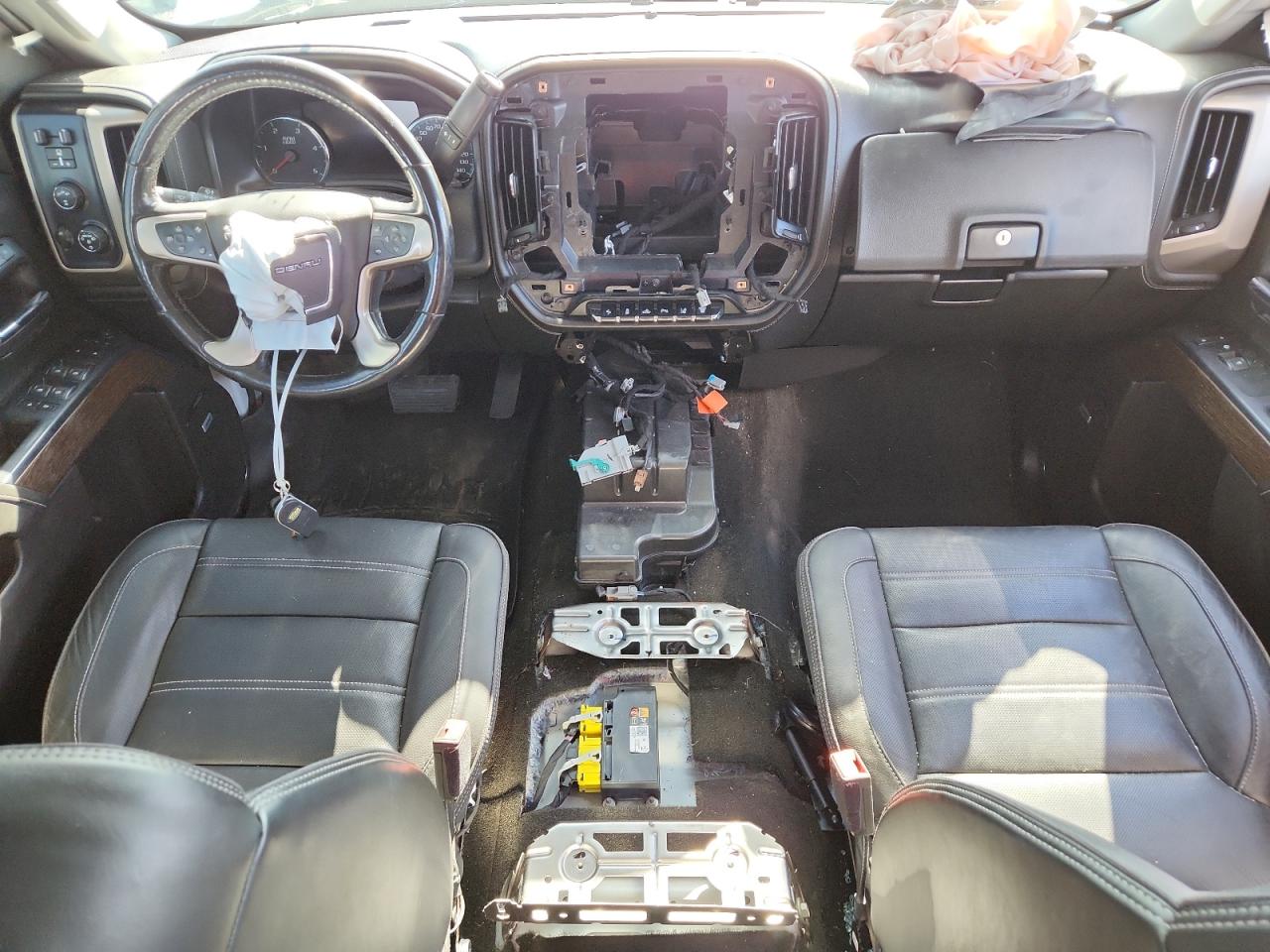 2018 GMC Sierra K2500 Denali VIN: 1GT12UEY6JF168213 Lot: 84448795