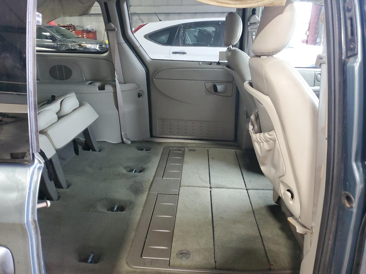 2006 Chrysler Town & Country Touring VIN: 2A8GP54L56R775638 Lot: 86518295