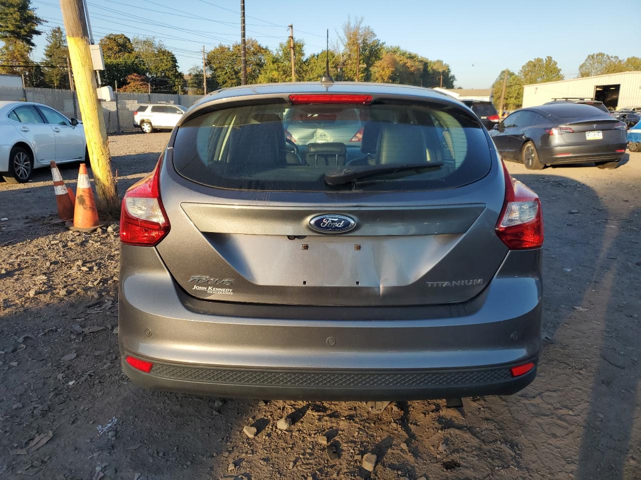 2014 Ford Focus Titanium VIN: 1FADP3N29EL462951 Lot: 82178825