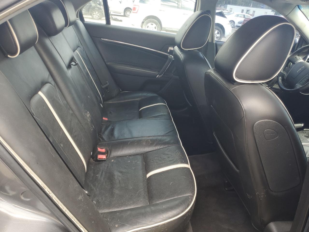 2010 Lincoln Mkz VIN: 3LNHL2GC0AR621614 Lot: 81979355