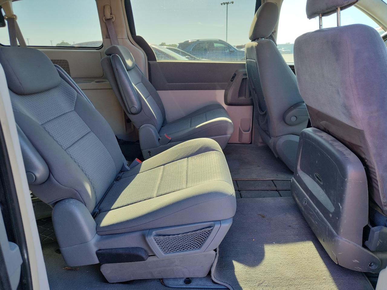 2010 Chrysler Town & Country Touring VIN: 2A4RR5D10AR271395 Lot: 87263425