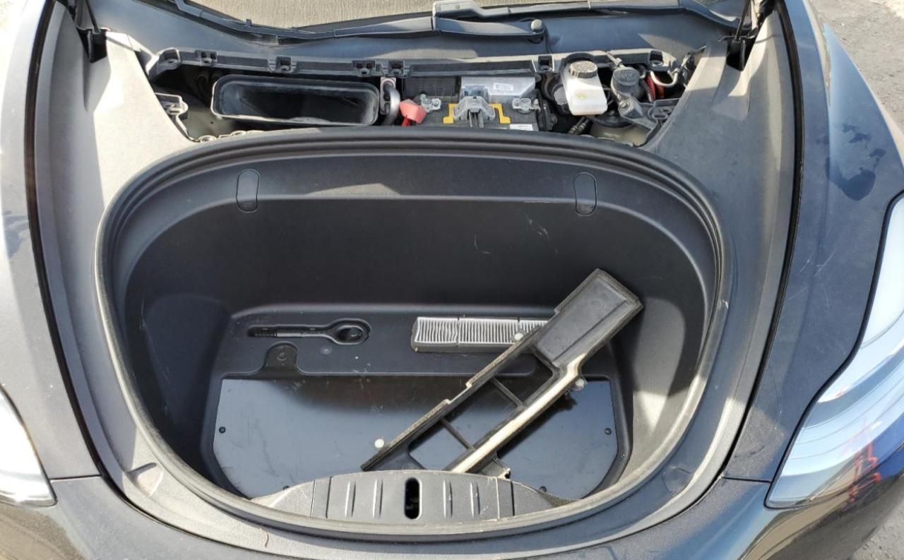 2019 Tesla Model 3 VIN: 5YJ3E1EA3KF327051 Lot: 85280755