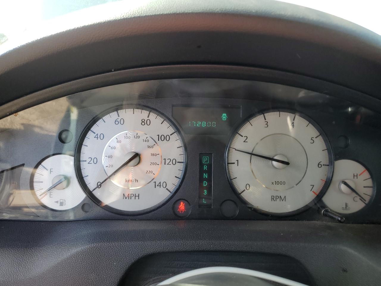 2008 Chrysler 300 Touring VIN: 2C3KA53GX8H267699 Lot: 81299995