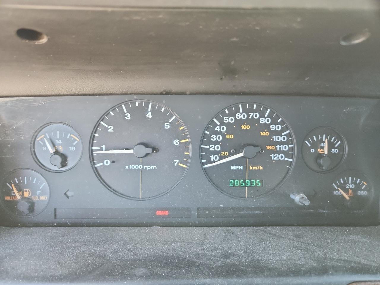 1996 Jeep Grand Cherokee Laredo VIN: 1J4GZ58YXTC271575 Lot: 85196395