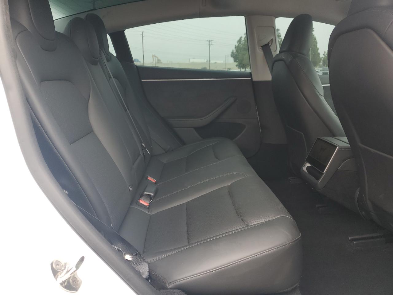 2024 Tesla Model 3 VIN: 5YJ3E1EB5RF734095 Lot: 85373245