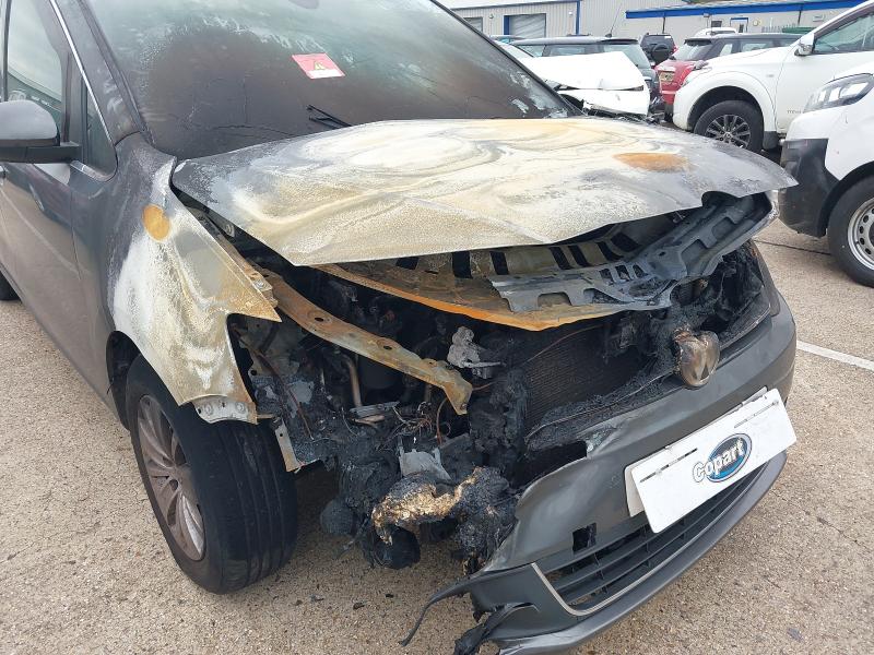 2019 VOLKSWAGEN SHARAN 2.0 TDI SCR 150 SE NAV 5DR DSG