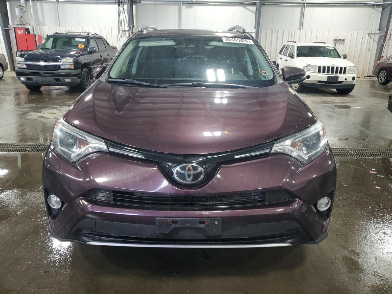 2017 Toyota Rav4 Xle VIN: 2T3RFREV7HW612718 Lot: 86465935