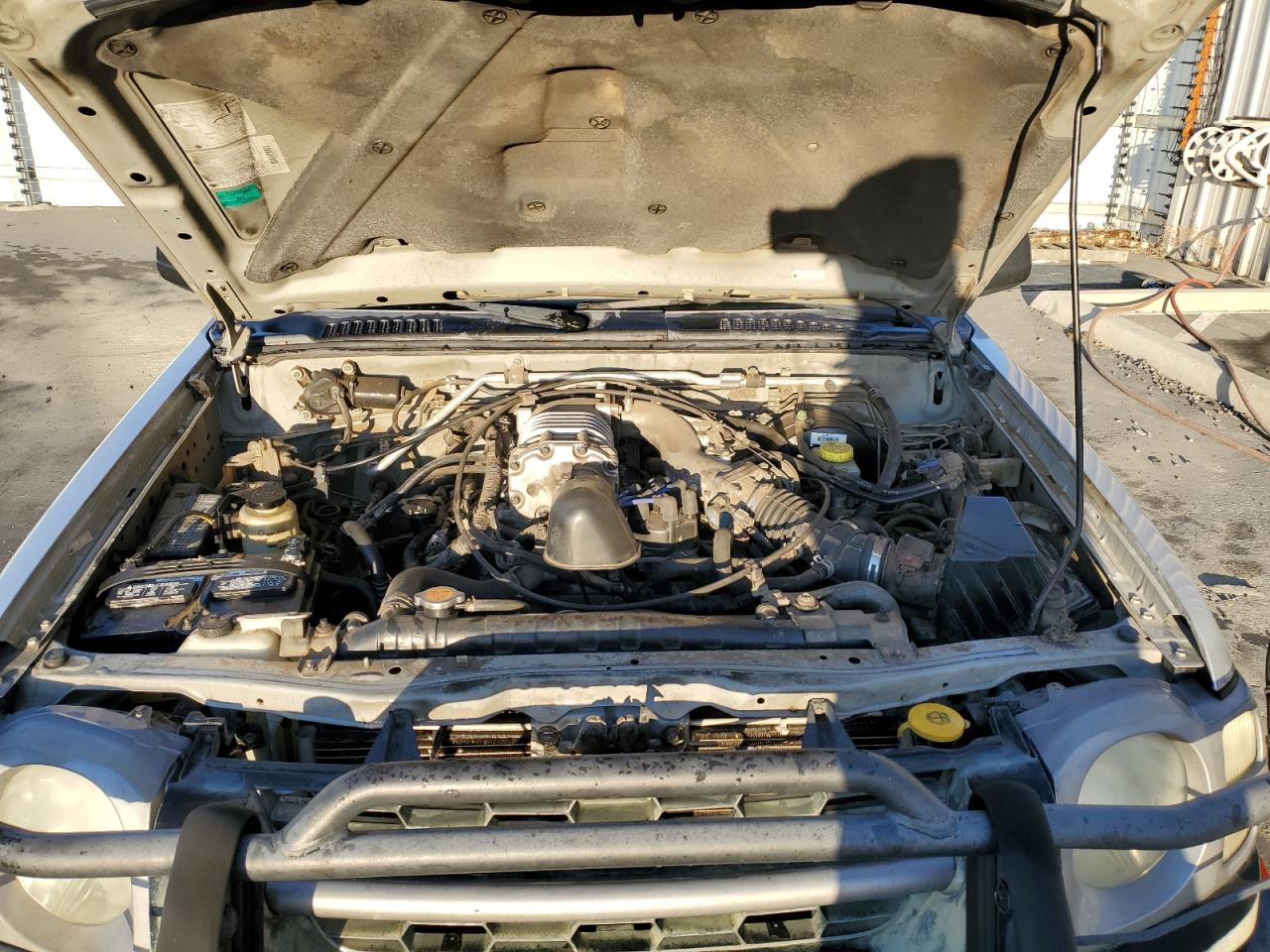 2004 Nissan Xterra Se VIN: 5N1MD28YX4C620303 Lot: 85900315