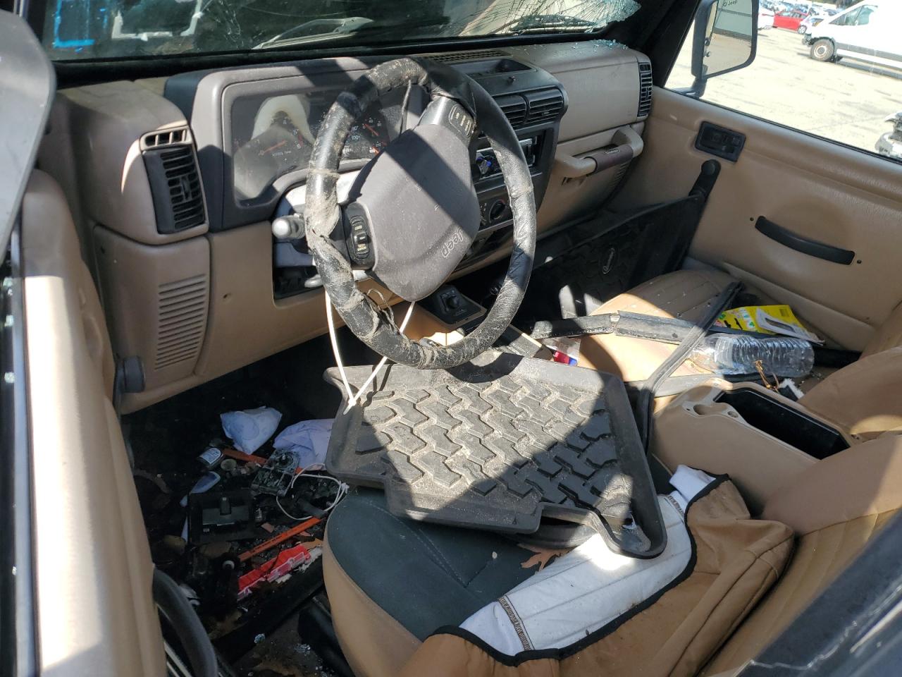 2002 Jeep Wrangler / Tj Sahara VIN: 1J4FA59S12P761276 Lot: 90629975