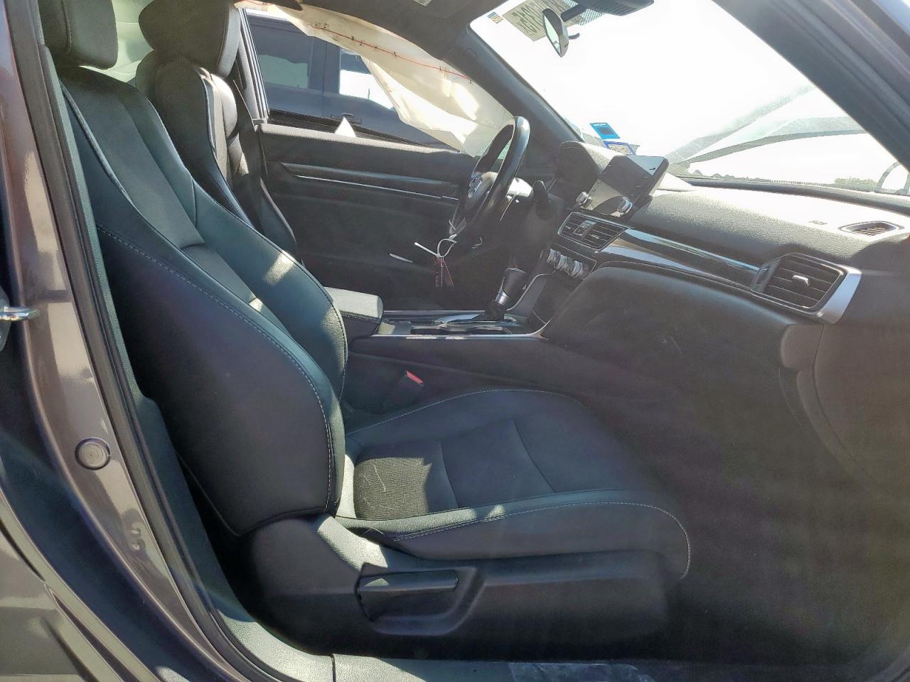 2020 Honda Accord Sport VIN: 1HGCV1F30LA157243 Lot: 81959315