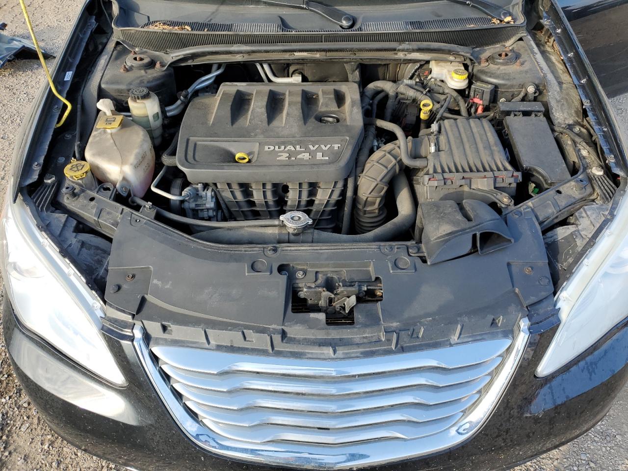 2013 Chrysler 200 Lx VIN: 1C3CCBABXDN696654 Lot: 85266375