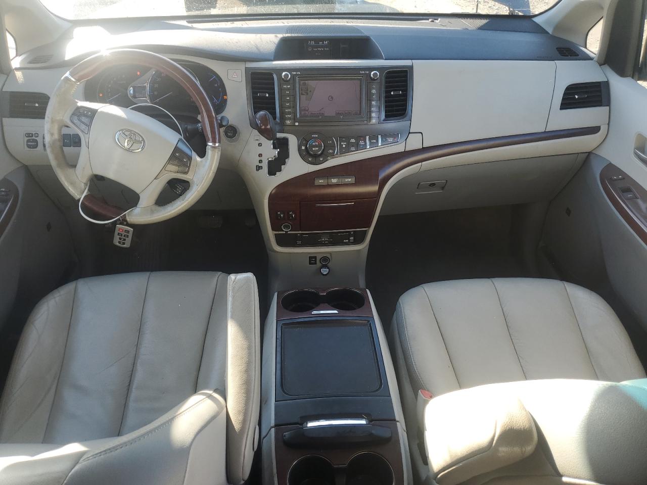 2012 Toyota Sienna Xle VIN: 5TDDK3DC4CS040200 Lot: 86235305