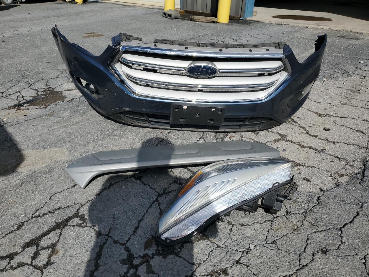 2018 Ford Escape Sel VIN: 1FMCU9HD7JUB98319 Lot: 85529585