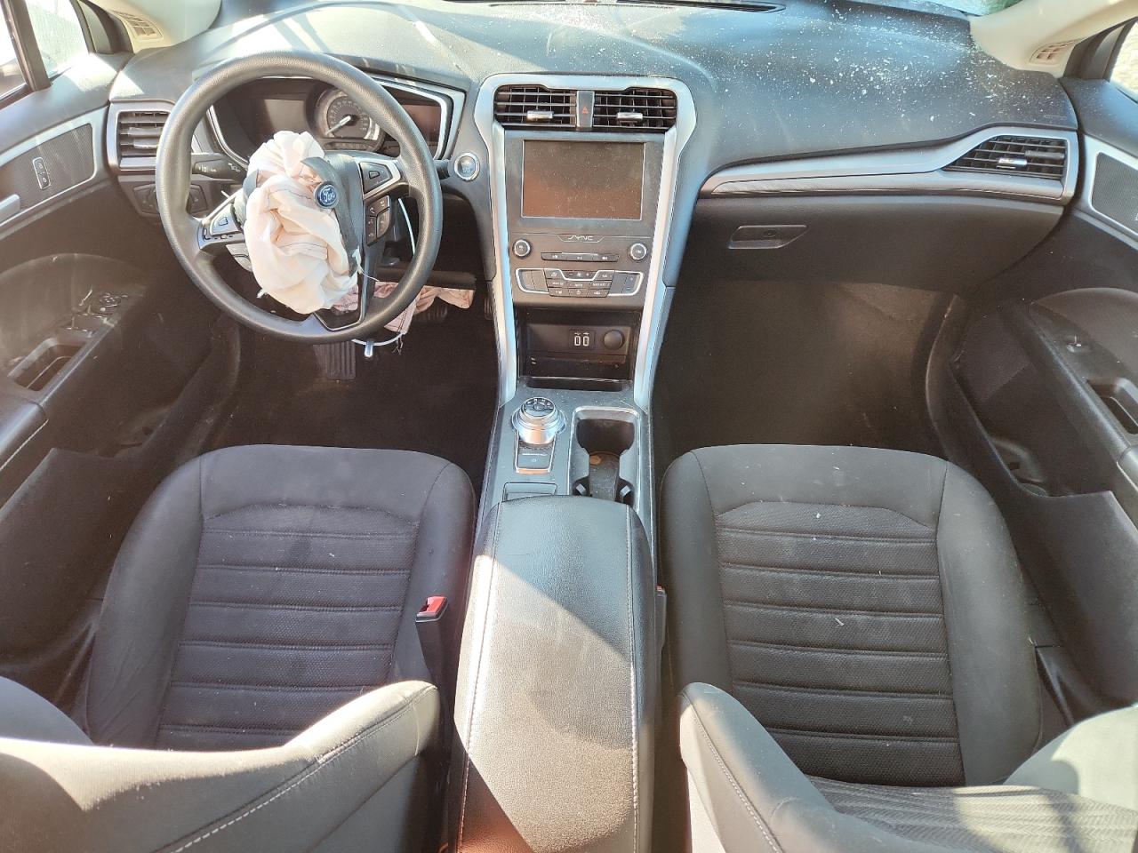 2020 Ford Fusion Se VIN: 3FA6P0HDXLR256122 Lot: 90491465