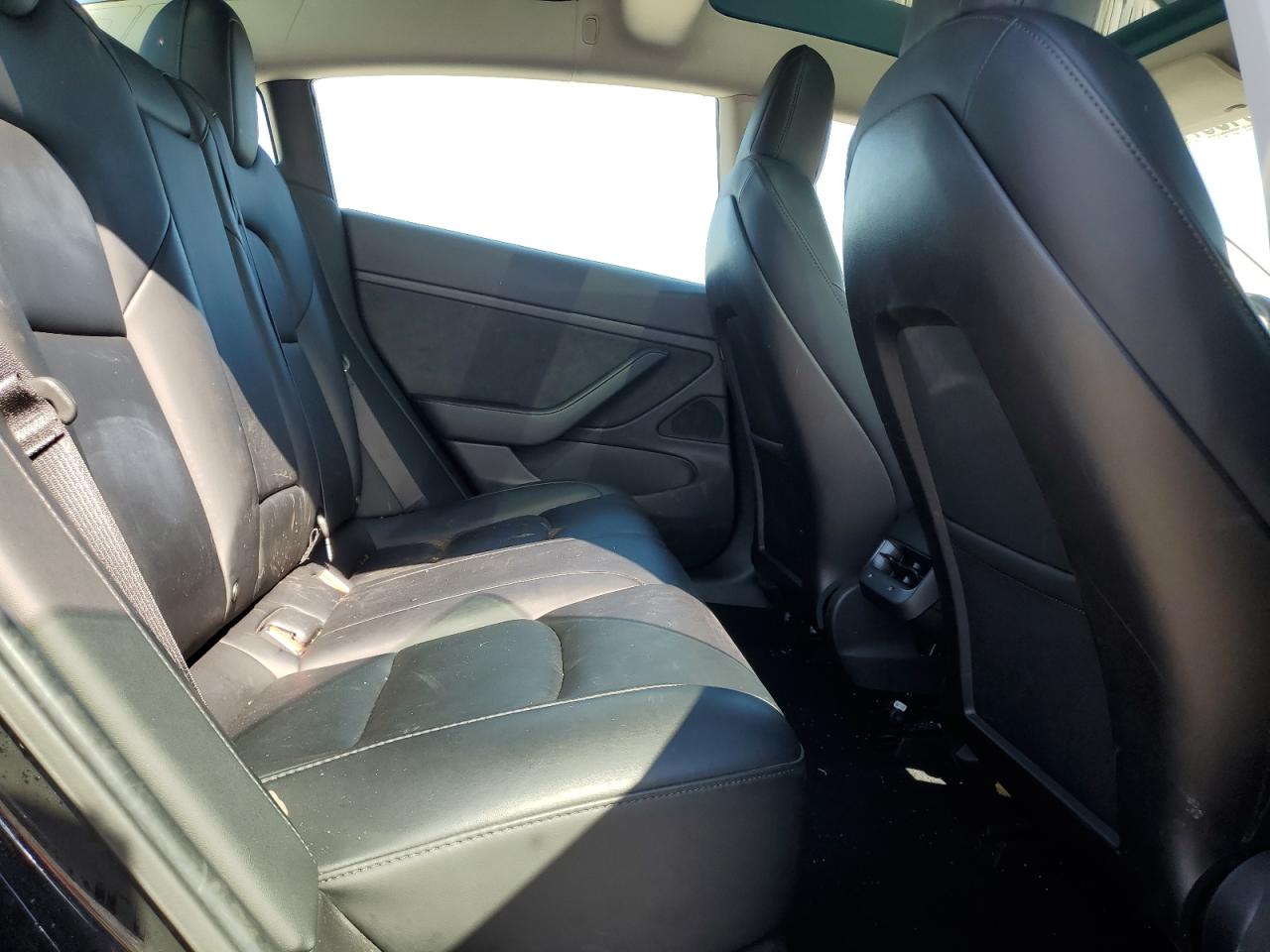 2020 Tesla Model 3 VIN: 5YJ3E1EB0LF599597 Lot: 84957975