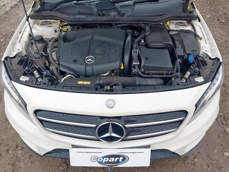 2016 MERCEDES-BENZ GLA 220 D 4MAT AMG LINE P 