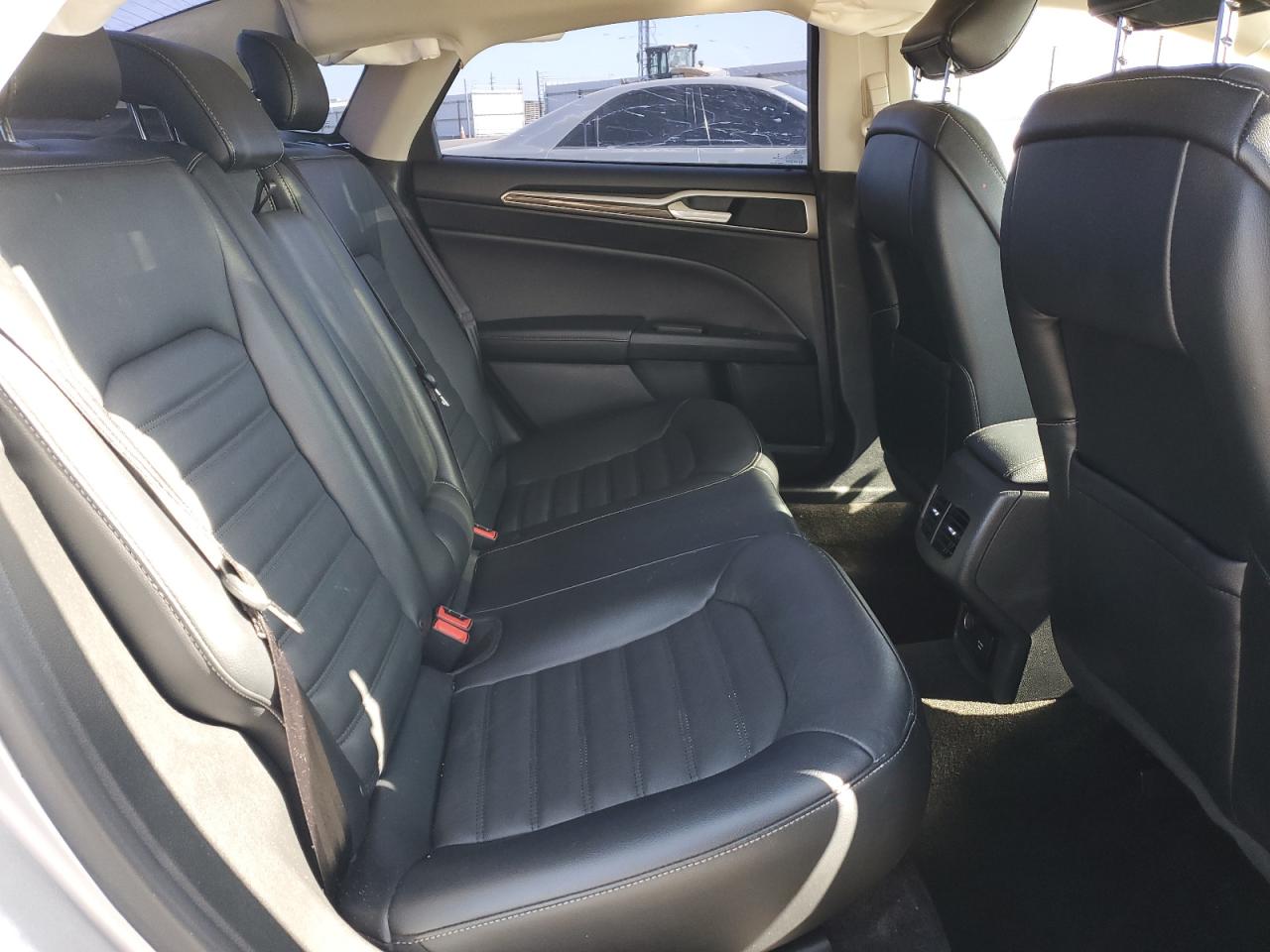 2017 Ford Fusion Se Phev VIN: 3FA6P0PU5HR380386 Lot: 86100295